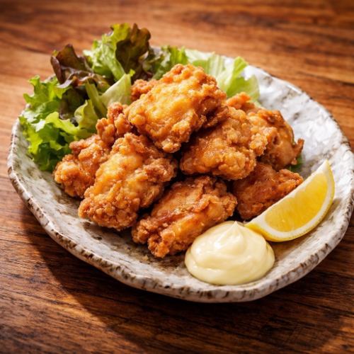 黄金鶏の唐揚げ