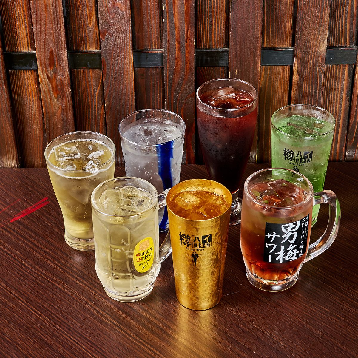 After midnight, it's bar time and you can enjoy drinks until late at night.