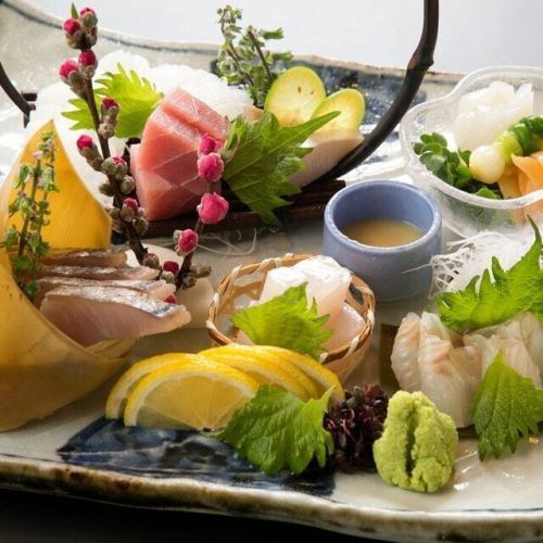 Assorted sashimi for 3-4 people