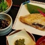 何度も食べたくなるバリエーション豊富な定食メニュー！