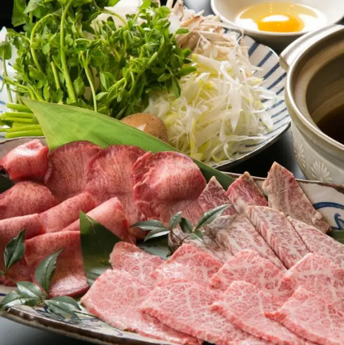 [Sukiyaki course 7,000 yen (tax included)] Enjoy carefully selected Japanese black beef in sukiyaki-style shabu-shabu style.