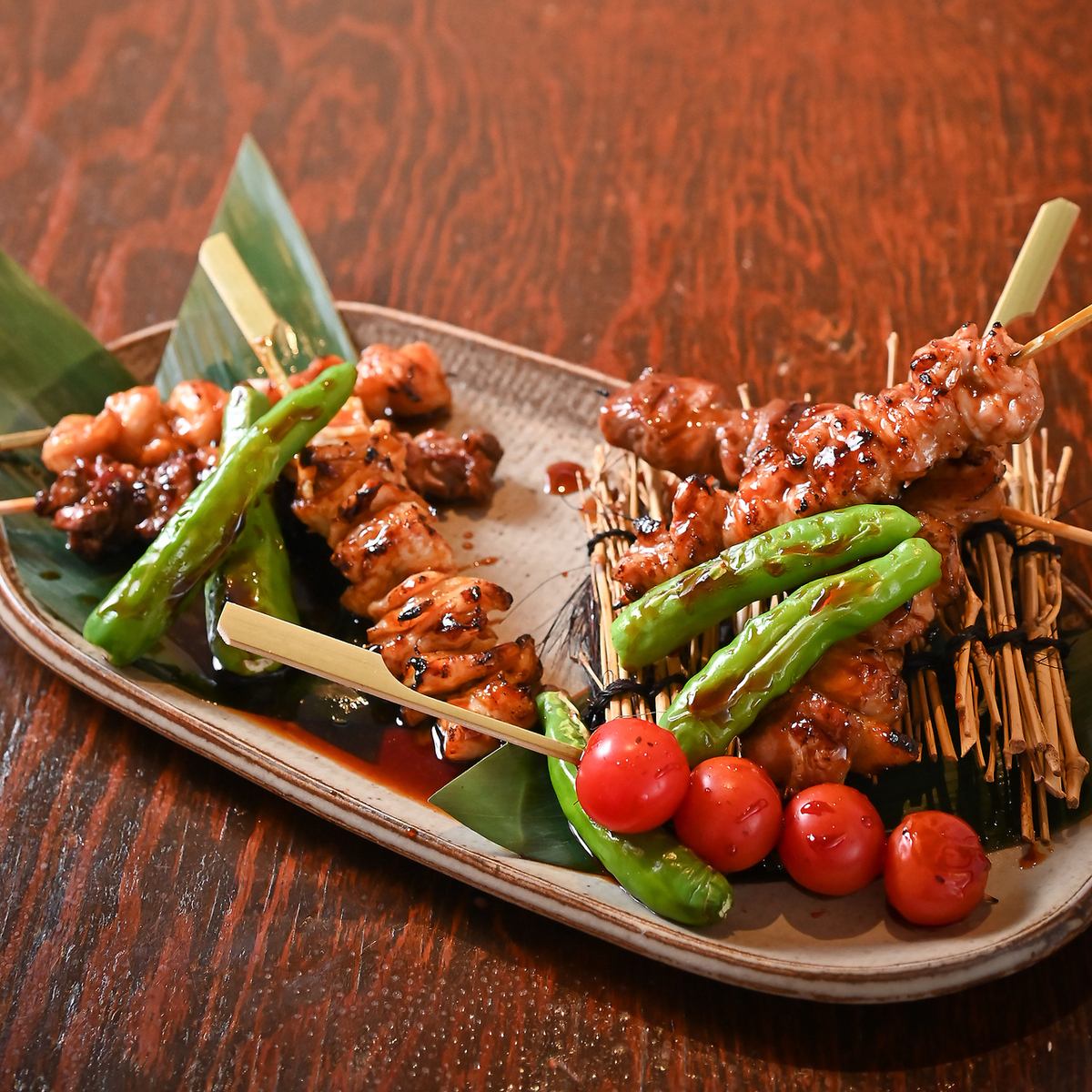 備長炭で焼く串焼きは香ばしさが魅力