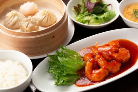 해피 아워 준비 ♪