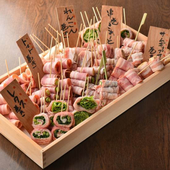 There are many courses where you can enjoy vegetable rolls and Hakata skewers!