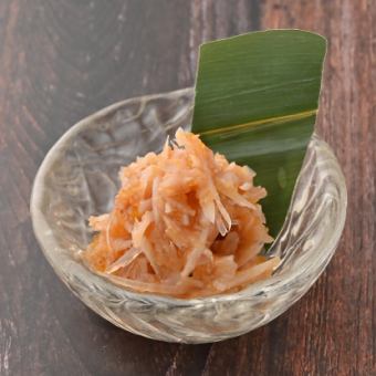 Plum crystal with crunchy texture