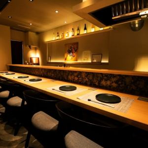 カウンター席を6席ご用意しております。