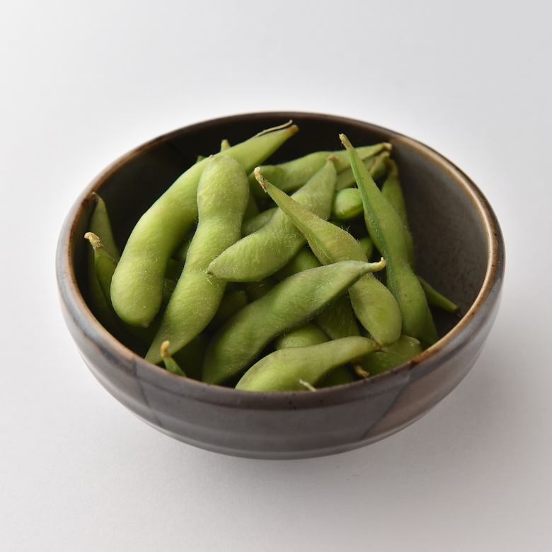 Boiled green soybeans harvested in the morning