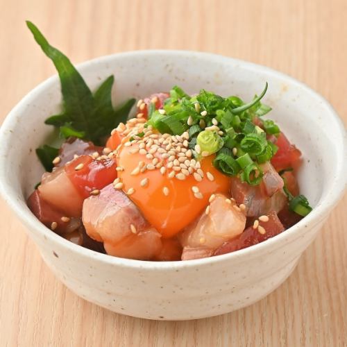自家製海鮮ユッケ