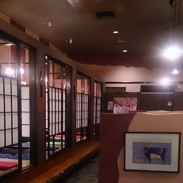 Inside the large store, there are digging private rooms and seats in the large banquet hall, so it's nice to be able to spend a relaxing time from families to groups.Have a "delicious banquet" around yakiniku!