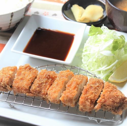 【奥三河どりのチキンカツ定食】