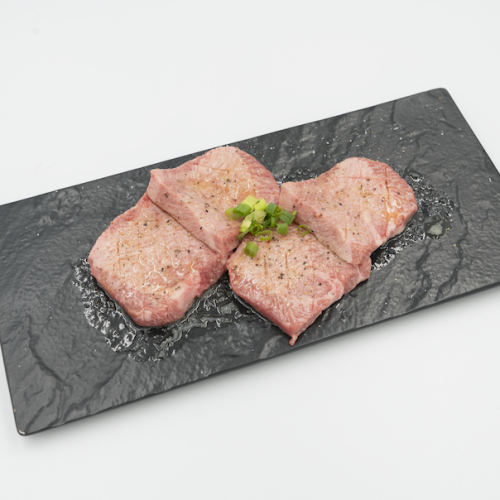 “生”厚切り牛タン塩