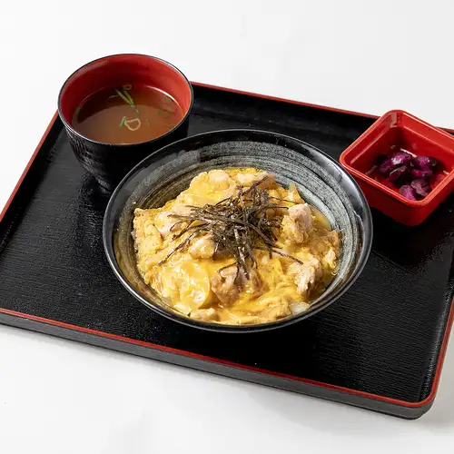 がブリチキン。親子丼