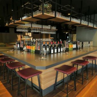 サク飲みにも人気のカウンター席！お一人様のご利用も大歓迎です。