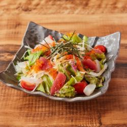 Straw-grilled fresh fish with choregi salad