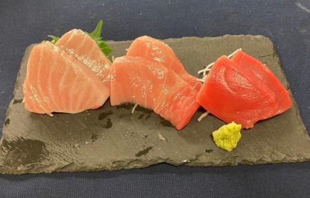 Assortment of 3 kinds of bluefin tuna