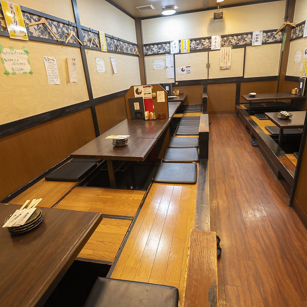 10人以上OK◎ゆったりくつろげる掘りごたつ席ご用意してます！