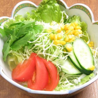 シンプル野菜サラダ