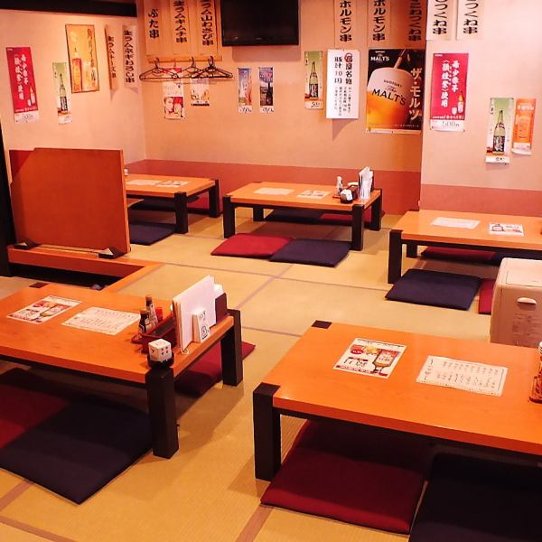 Open until 24:00 in the East Plaza under the guard of Soen Station! Feel free to come even if you're alone! There are tatami mat seats in the back that can accommodate a large number of people.It's popular with corporate parties and families.There's also a TV so you can relax! Of course, yakitori can also be given as souvenirs! Up to 28 people can be seated.