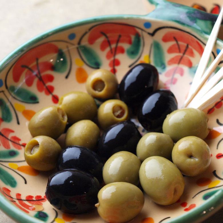 Various olives