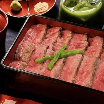京・A5和牛　ロースステーキ重