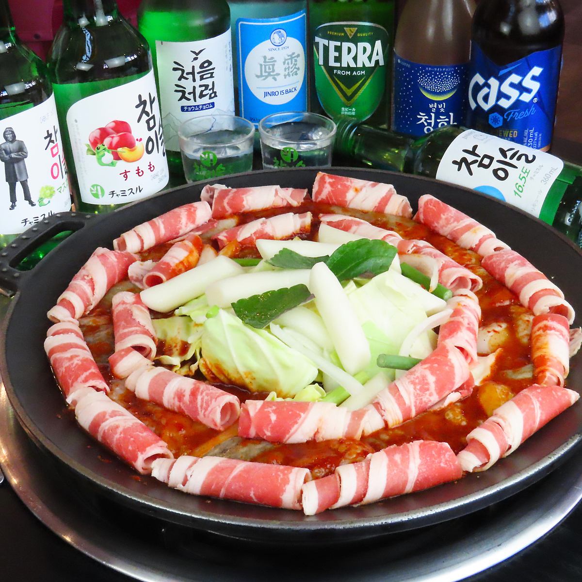 昼から贅沢！韓国ランチと昼飲みで、特別なひとときを！