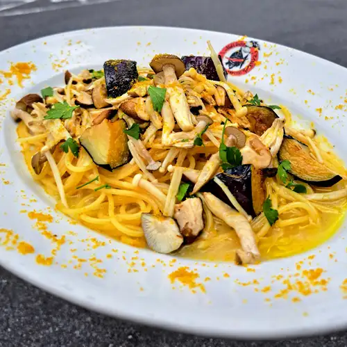 [September] Spaghetti Aglio e Olio with Autumn Eggplant and Mushrooms ~with the aroma of bottarga~