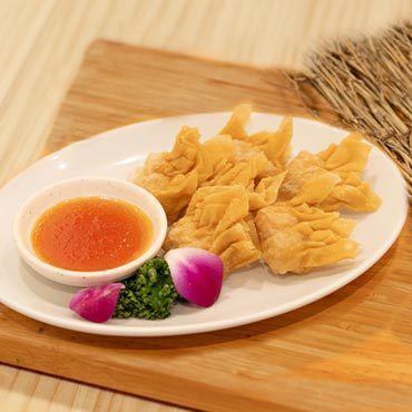 Crispy fried wonton (6 pieces)