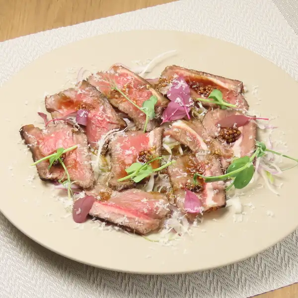 【前沢牛の極上ステーキ】25年の技と特製ソースで味わう贅沢