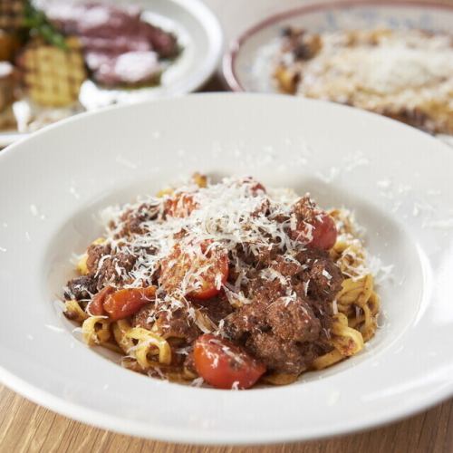 1日3食限定！和牛100% 手挽きで作ったボロネーゼの手打ちラザニア