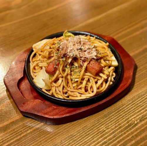 Okinawa soba with sauce fried noodles