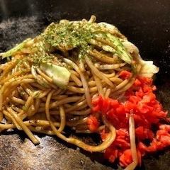 Yakisoba with Pork and Squid Sauce / Omu Soba