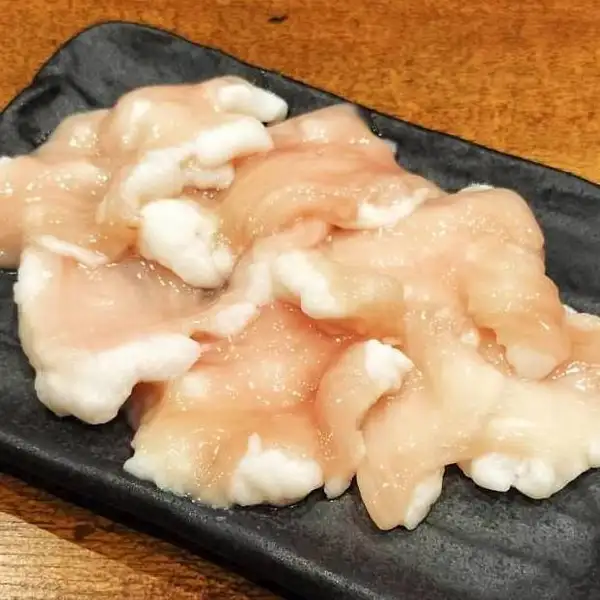 【新鮮ぷりぷり♪当店自慢のその名も「シマ腸」】