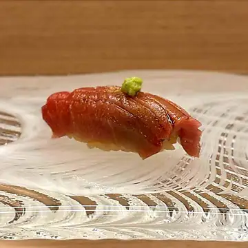 “赤身の旨みを、まっ
