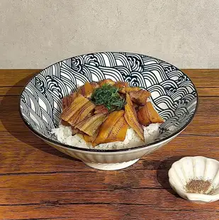 炙り煮穴子のちらし丼