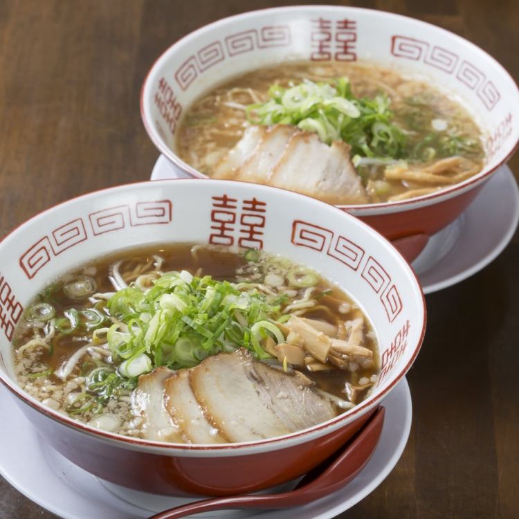 神戸ラーメン屯豚【公式】