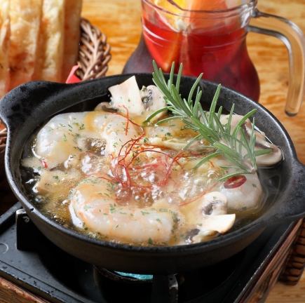 [120 minutes of all-you-can-drink included] 13 dishes including seafood such as ajillo and carpaccio ◆ 5,000 yen course