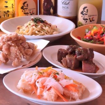 Private reservations are available for groups of 15 or more.The layout can be changed depending on the number of people and the occasion.It can be used for a wide range of purposes, including company banquets, birthday parties, and moms' gatherings.