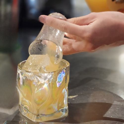 Great for weekend daytime drinking parties