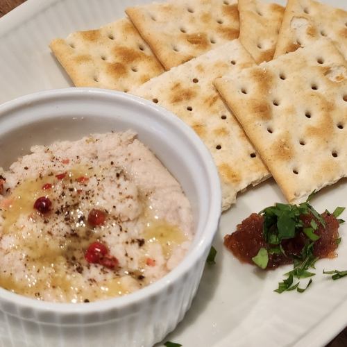 Chicken pate with plum jam