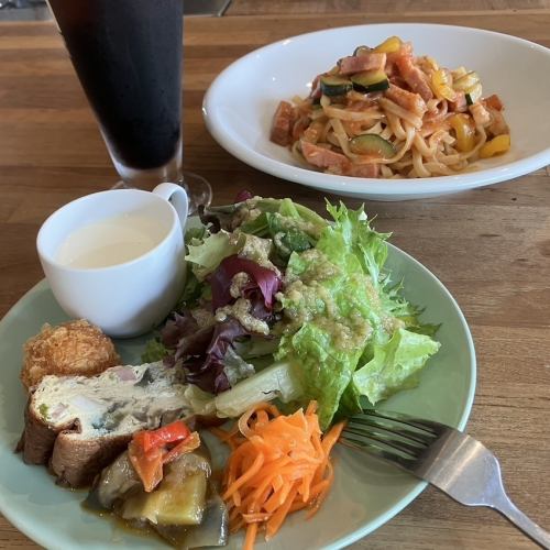 月-金曜日は限定ランチメニューで！