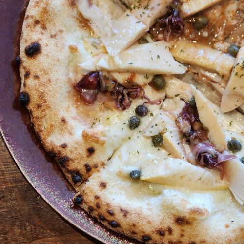 店主の気まぐれピッツァ