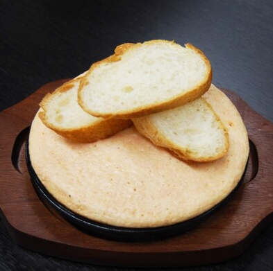 ≪ふわとろ食感とフランスパンとの相性が最高！≫お酒がススム☆大人気創作料理”明太ふわとろネーズ”