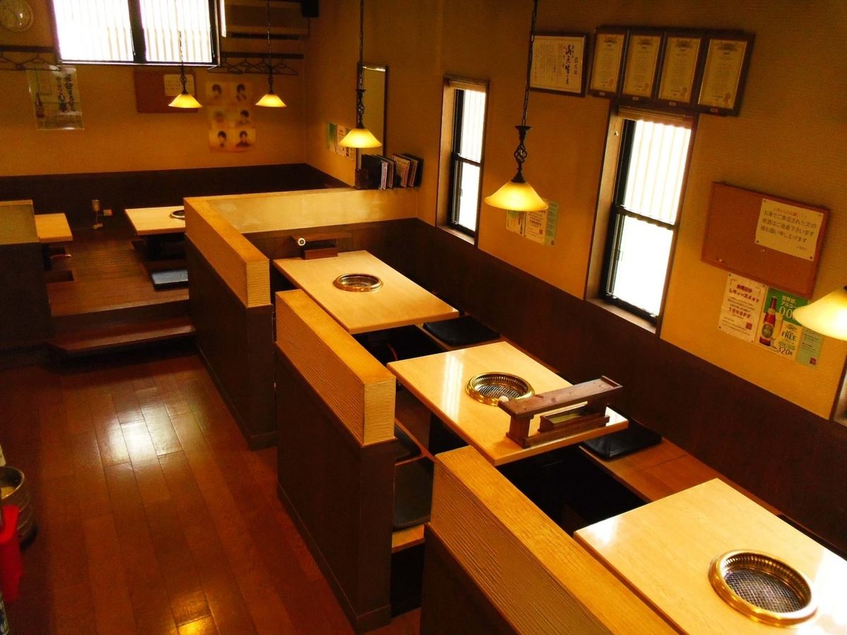 ゆったり落ち着ける雰囲気の中で焼肉を楽しむことができる。