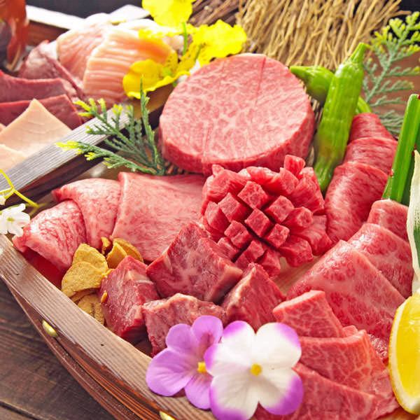 自慢のホルモンや黒毛和牛など厳選したお肉が充実♪