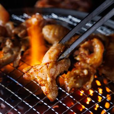 リーズナブルかつボリューミーなメニュー！こだわりの味噌ダレを使用した鶏専門焼肉店