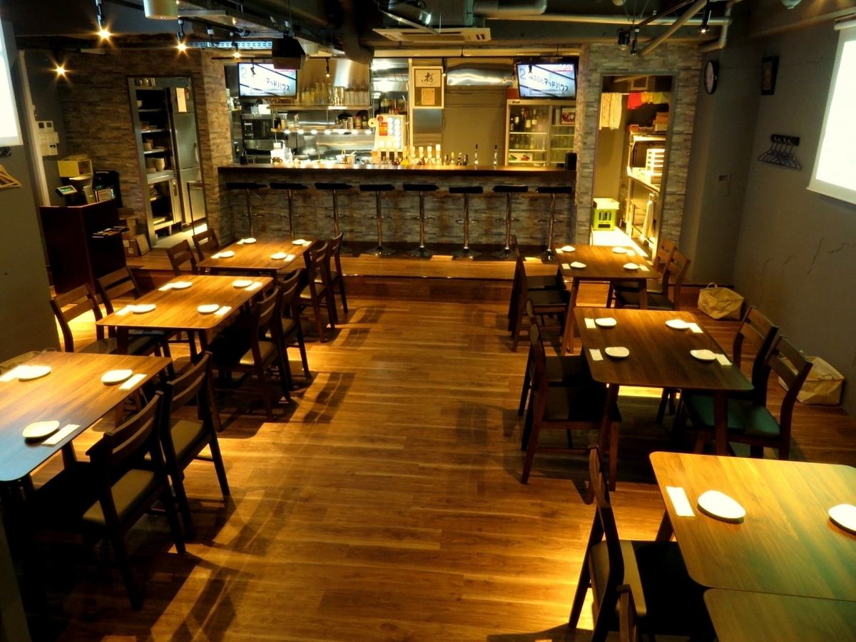 The spacious restaurant is recommended for large parties!We welcome parties of 20 or more!