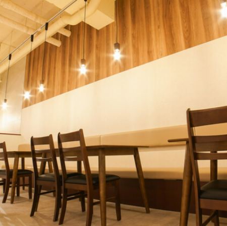 テーブル席です。(4人席)