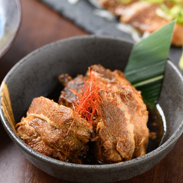 << Slowly stewed soft texture ♪ >> Braised fatty pork 730 yen (tax included)