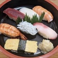 ランチサービスにぎり