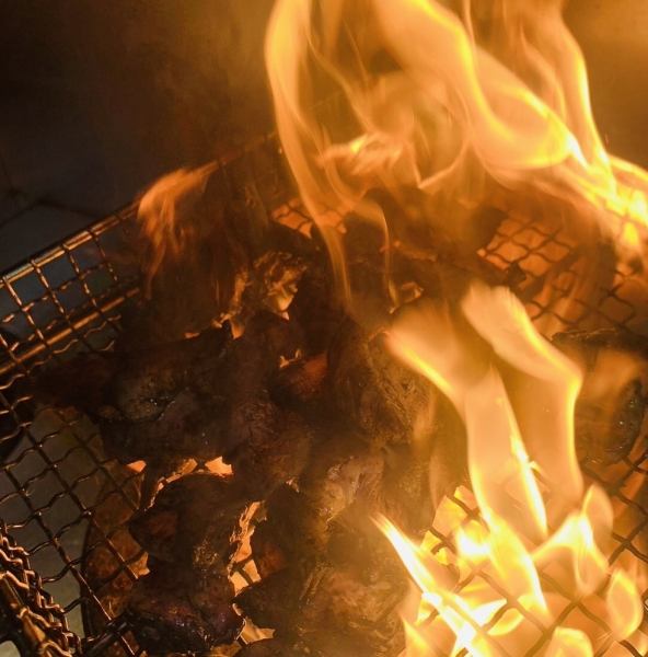炭火の香ばしさが美味♪名物炭火焼きコース！